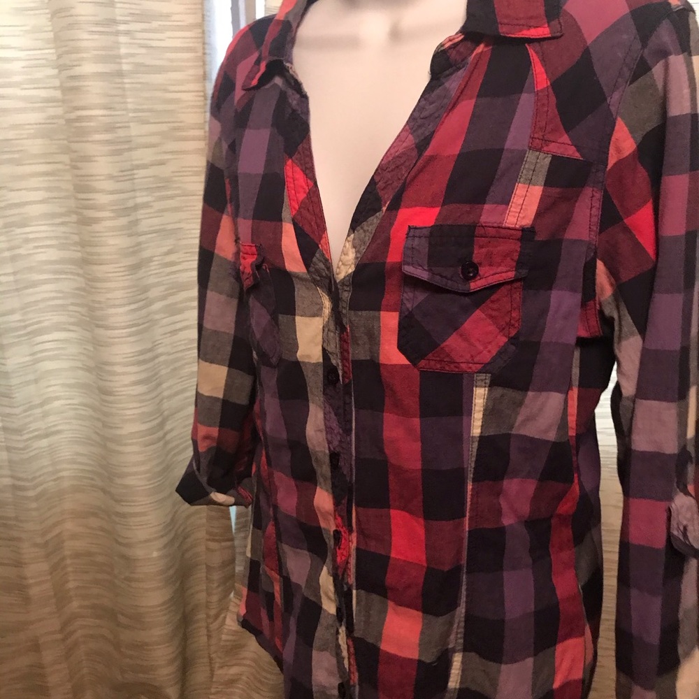 Button up shirt- pink, purple, navy, gray squares - Picture 5 of 9